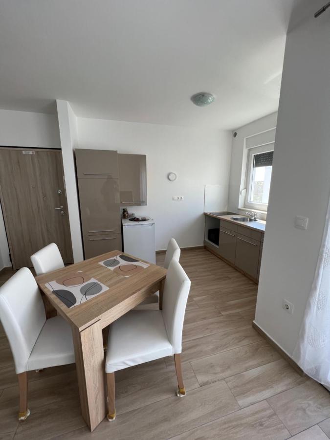 Apartment Sunrise With Private Parking Pula Luaran gambar